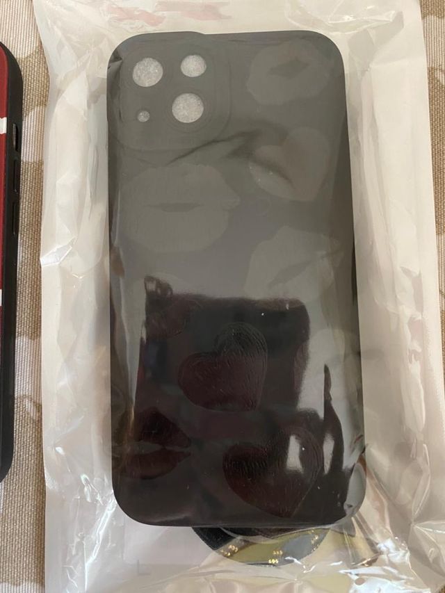 iPhone 13 256 Gb + carcasas