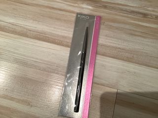 Kiko nuevo sin abrir pincel Eyes 204 liner brush