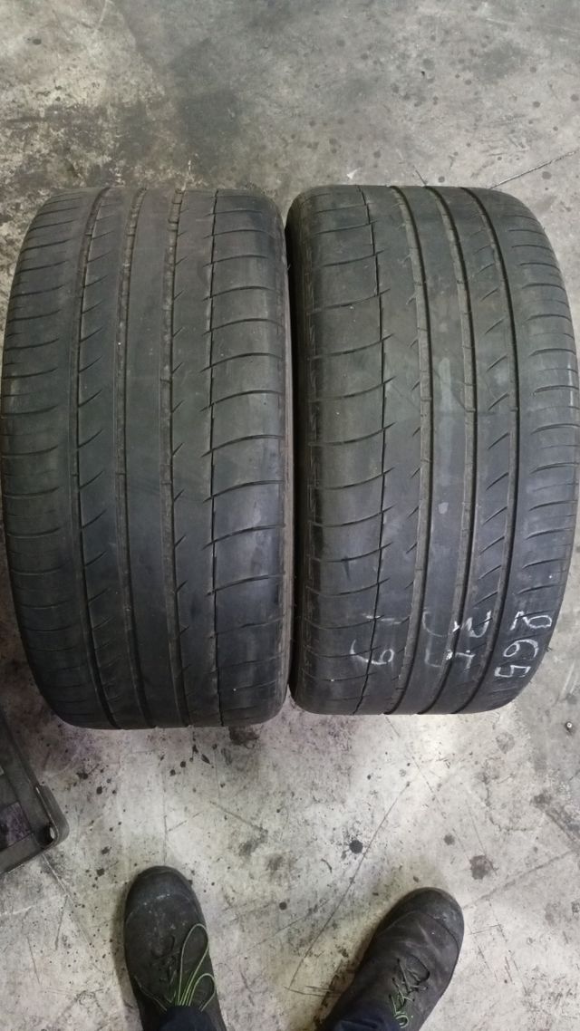 neumático de segunda mano  265.35.19