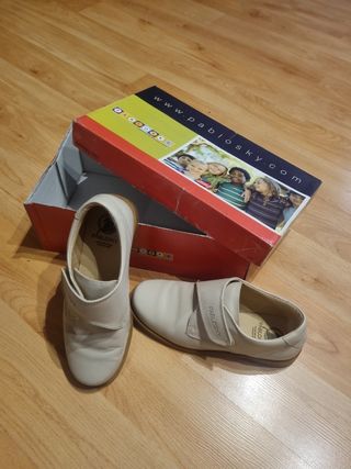 Zapatos de primera comunión talla 35
