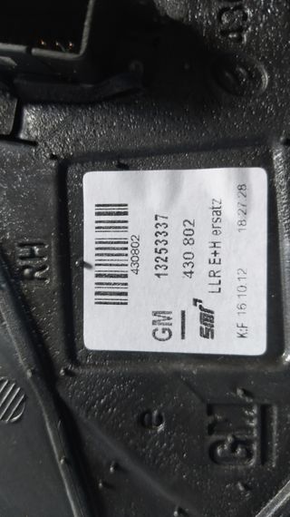 Retrovisor Opel Astra H derecho