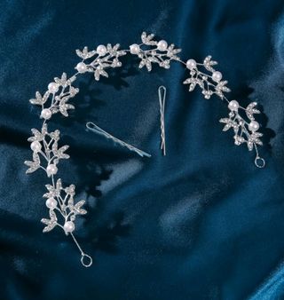 Tocado de novia o invitada