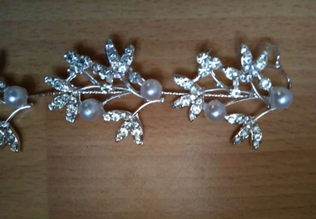 Tocado de novia o invitada