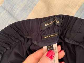 Pantalón fluido azul satinado,Massimo Dutti, t. 38