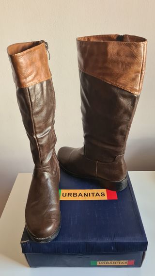 BOTAS ALTAS TONOS MARRON.
