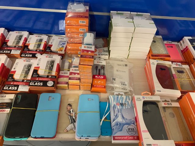 Stock di articoli telefonia