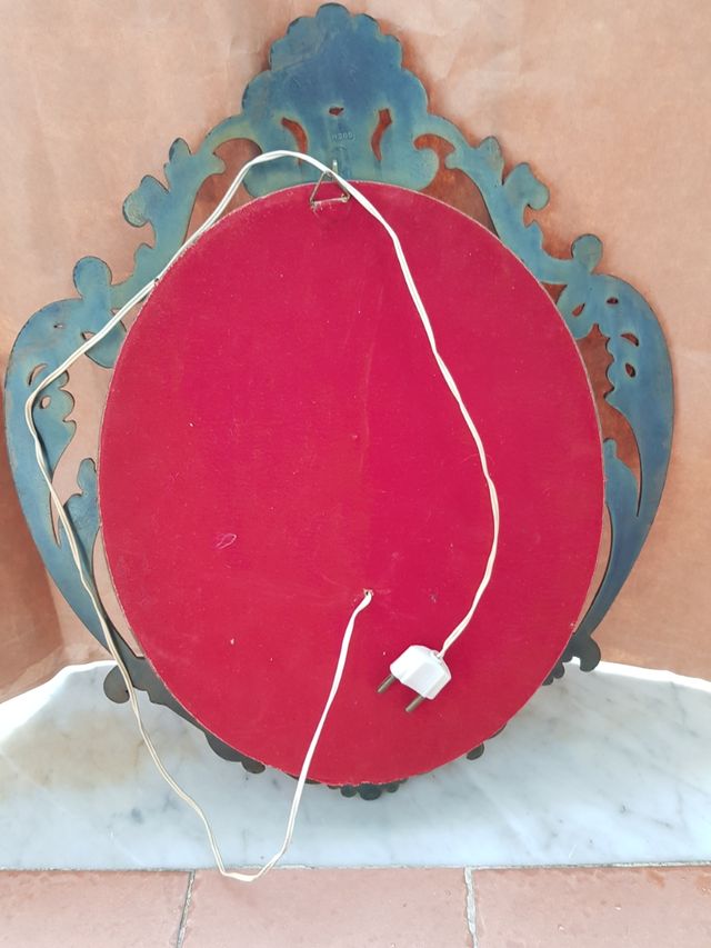 Lampada notturna con Sacra Famiglia.