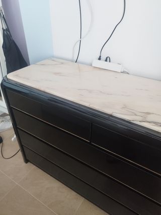 Impresionante cajonera+mesitas