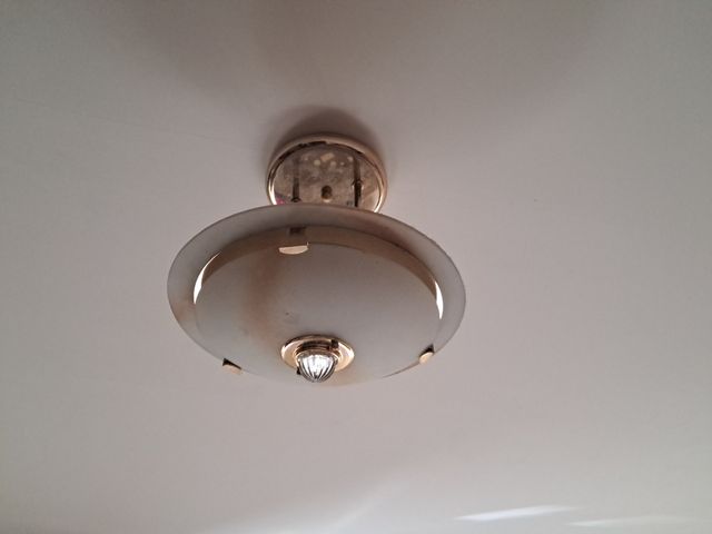 conjunto lámpara y 2 apliques pared