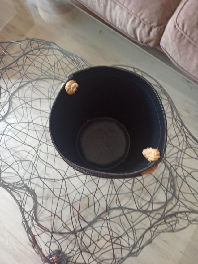 Revistero o macetero