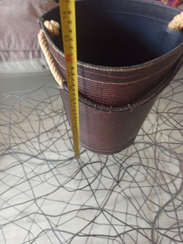 Revistero o macetero