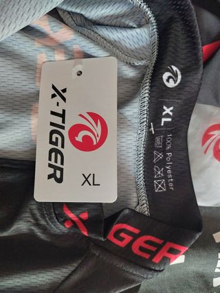 Maillot ciclismo nuevo manga larga 
Talla XL 