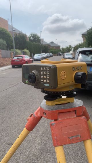 Equipo nivelación alta precisión topografía
