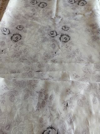 cortinas confeccionadas 2 un. 1 m. ancho cada un.