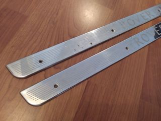 Umbrales puerta Rover