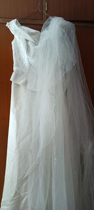 Vestido novia y accesorios