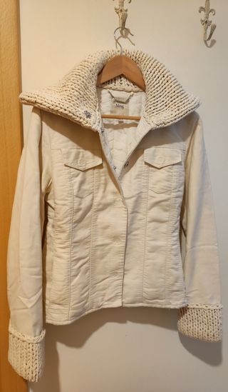 Chaqueta de MANGO