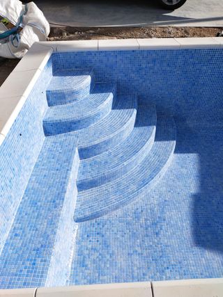 Piscinas de obra/ Gunitado vía húmeda