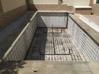 Piscinas de obra/ Gunitado vía húmeda