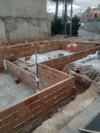 Piscinas de obra/ Gunitado vía húmeda