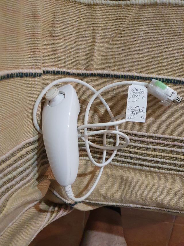Mando Nunchunk Wii