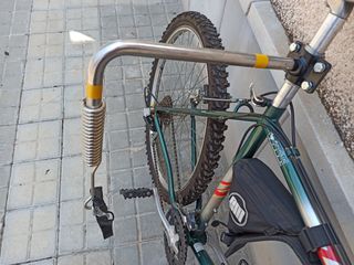 Arnés bicicleta para perros.