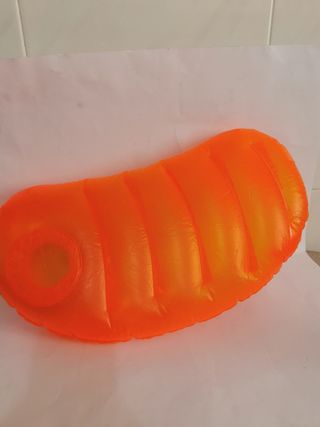 Almohada colchoneta con radio FM nueva .