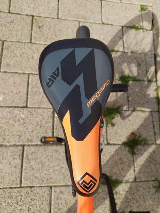 Bicicleta BMX MEGAMO