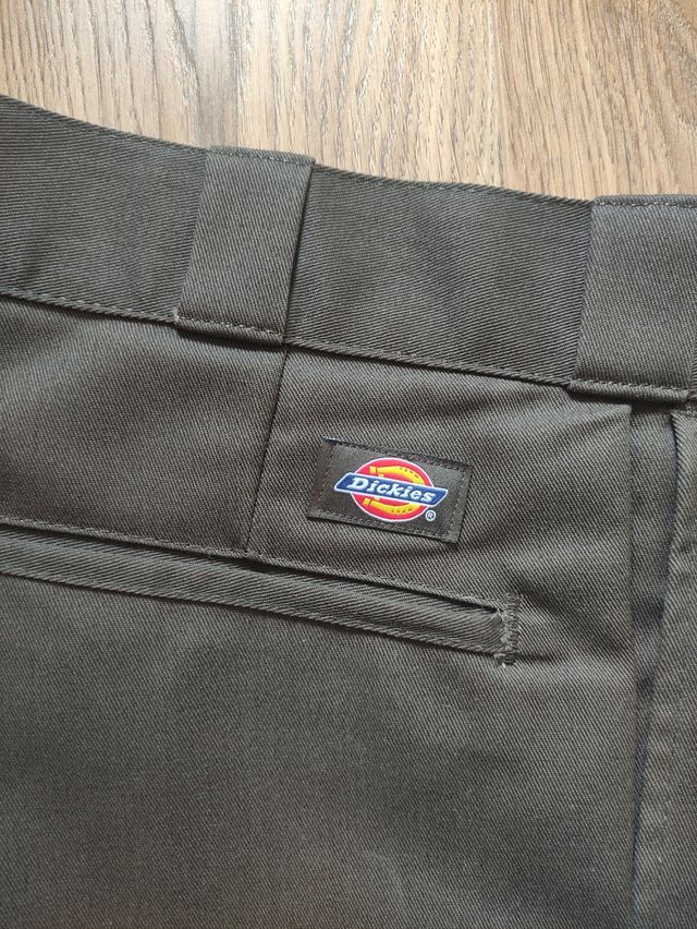 Pantalón Dickies color chocolate modelo 874
