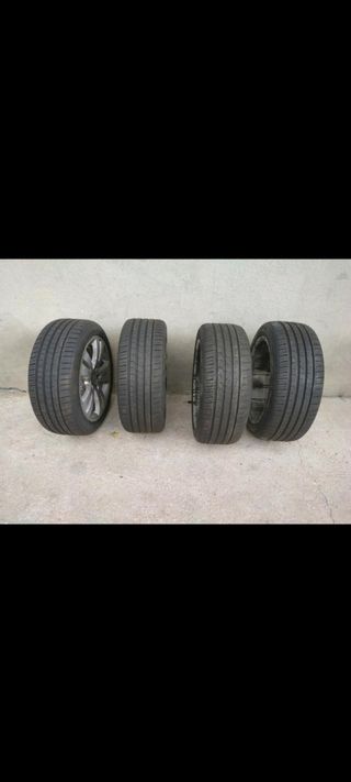 Llantas Mercedes