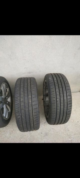 Llantas Mercedes