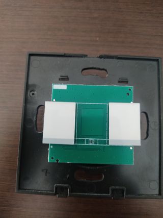 Interruptor táctil doble