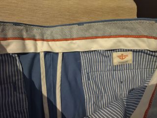 pantalón Dockers