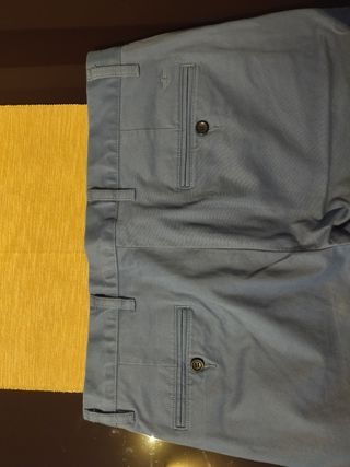 pantalón Dockers
