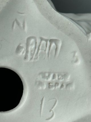 REF: 02000103 “PERRO MARIPOSA GRANDE” NAO-LLADRÓ