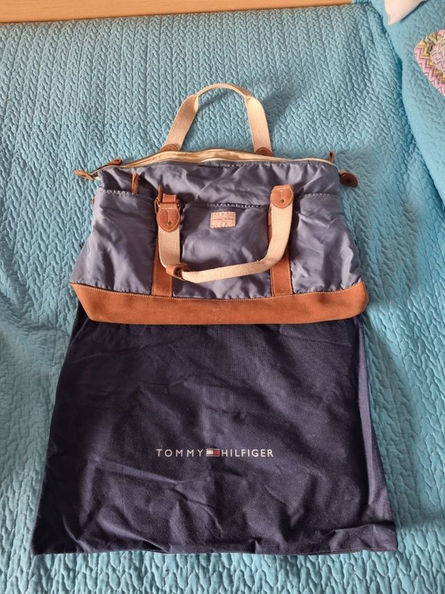 Bolso de Tommy Hilfiger