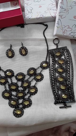 Oferton,,,fuego de gargantilla pulsera y pendiente