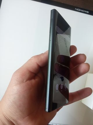 Sony Xperia XA2 
