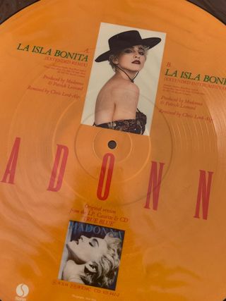 Vinil de Madona com a foto de Madona no disco