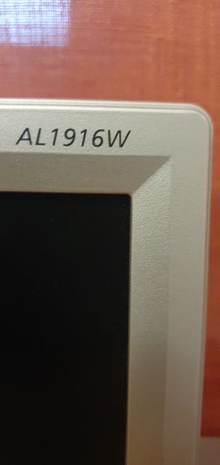 pantalla plana ACER 19" pulgadas