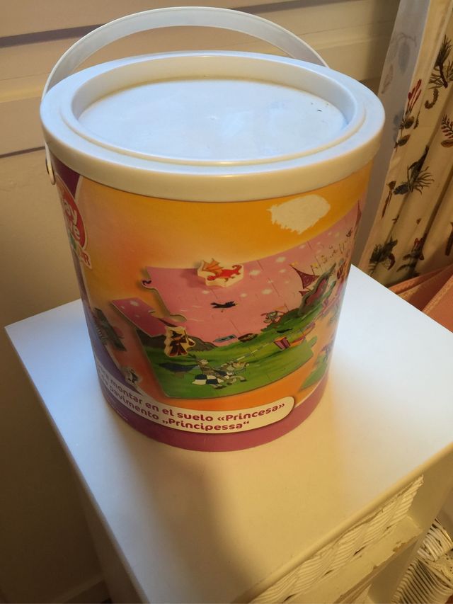 Puzzle de madera dé princesa