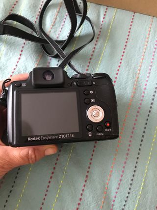 Cámara Kodak EasyShare Z1012IS