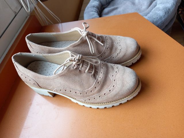 zapatos ante beige con suela goma 38