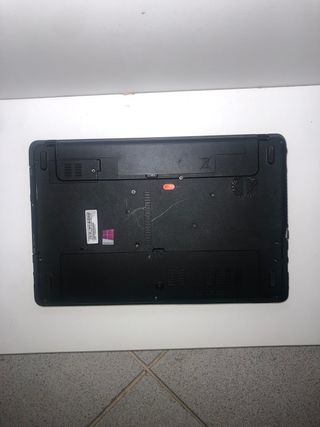 Acer Aspire E1-571