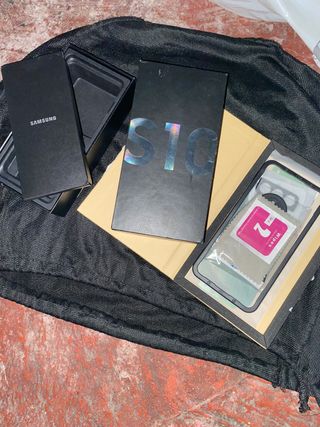 Caja y protector s10