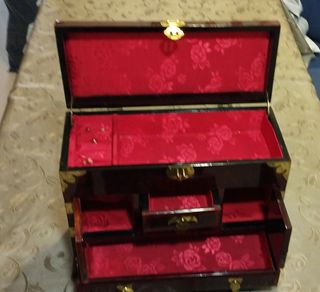 Joyero de nacar antiguo tipo comoda