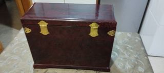 Joyero de nacar antiguo tipo comoda