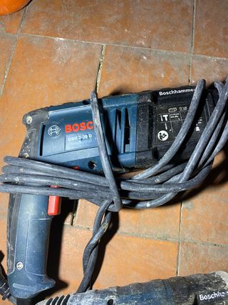 Conjunto 3 taladro percutor Bosch para reparar.