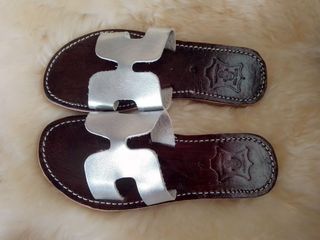 Sandalias de piel plata Talla 36 hasta la 38