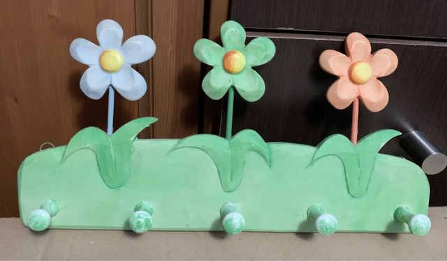 Percha de flores vintage